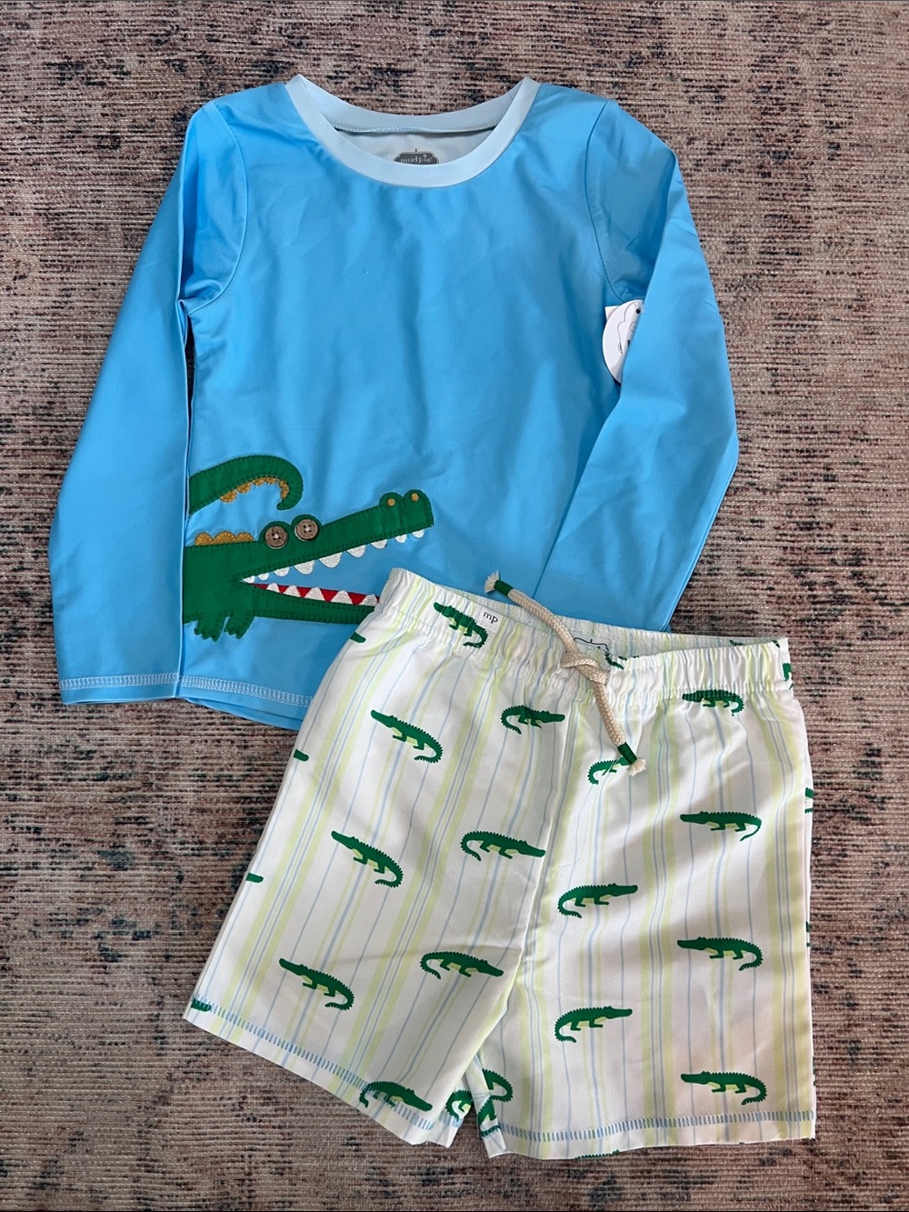 MUDPIE| nwt toddler 2T-3T alligator Rash Guard Swim Set with